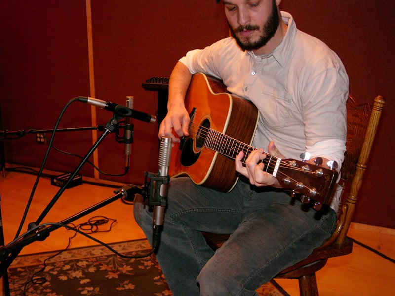 Wide spaced R-122s with a small diaphragm condenser, alternate view