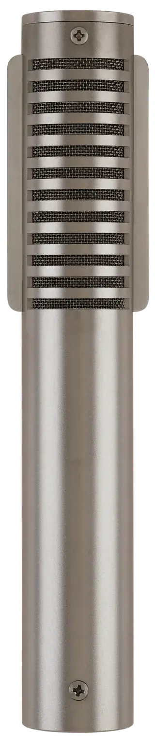 Royer R-121 ribbon microphone turned around, plain back side facing the sound source