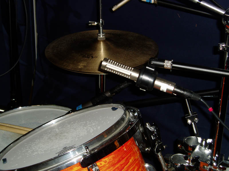 Second view of Sean Beavan’s drum kit with R-121s on toms and an SF-12 overhead