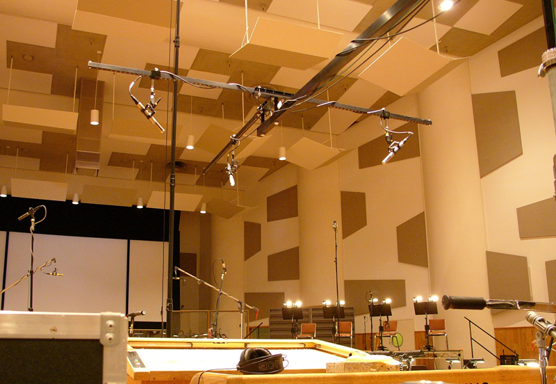 Second view of the Decca tree fitted with R-122V ribbon mics