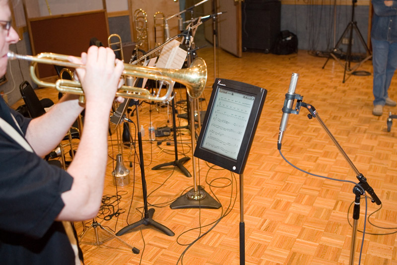 Wayne Bergeron playing trumpet into two R-122 ribbon mics